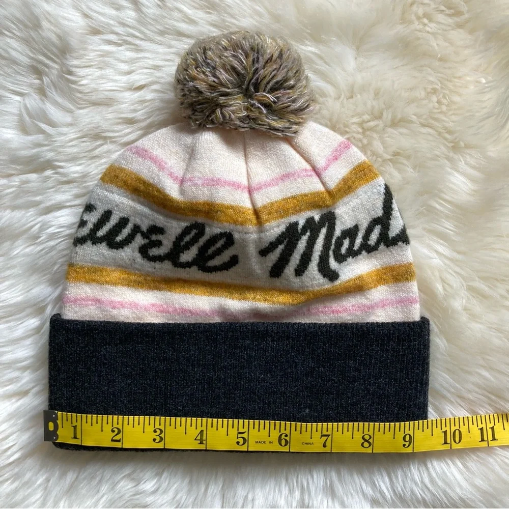 NWT Madewell Retro Pom-Pom Beanie
